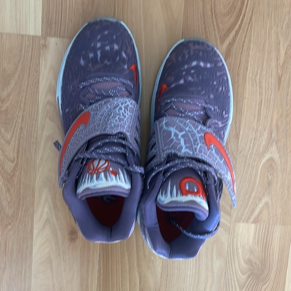 Nike Men’s Basketball Shoes main image 12